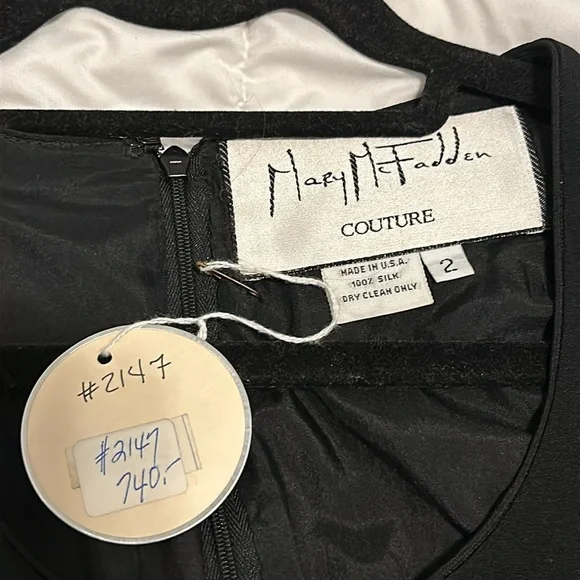 MARY McFADDEN DRESS SIZE  2 COLOR BLACK  100 0/0 SILK - Picture 10 of 11